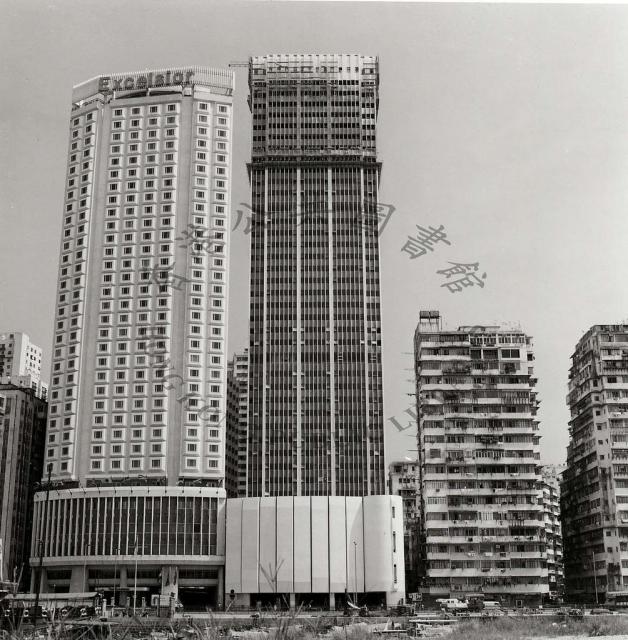 1975 World Trade Centre = 世界貿易中心 hong kong