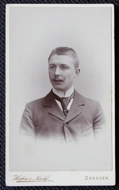 Portrait Willem Kien, Dresden ca. 1895, photo studio Hahn's