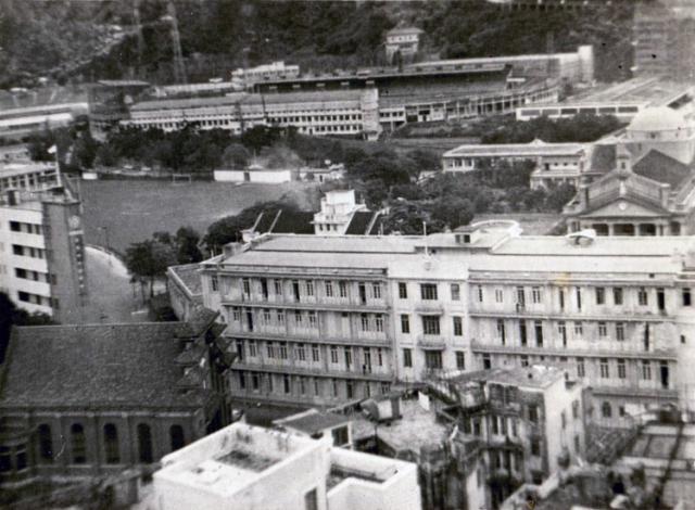 St. Pau's Hospital & surroundings