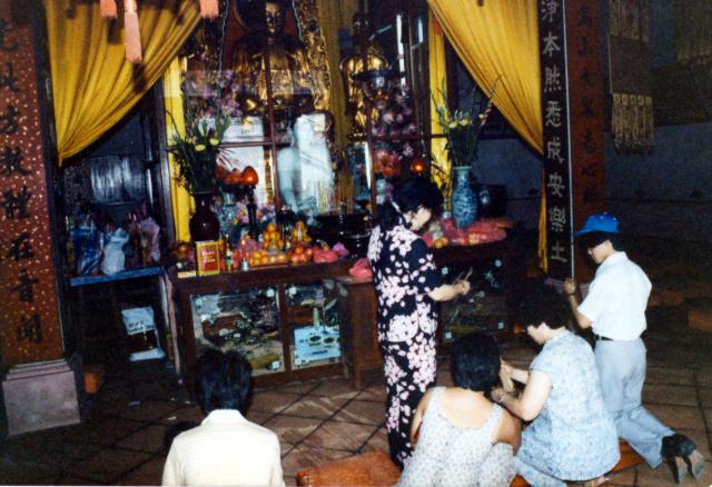 Fortune telling at Po Lin Monastery