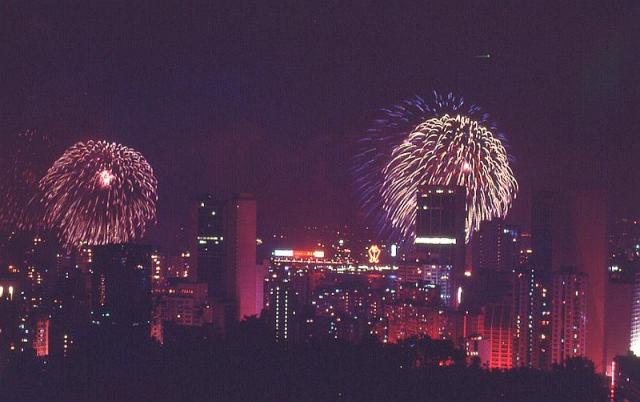 1982 - Lunar New Year Fireworks from Jardine's Lookout