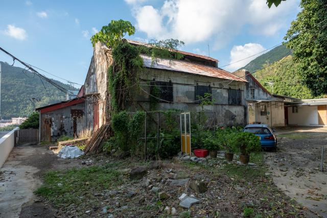 Cowshed of the old Dairy Farm in Pok Fu Lam, near current day Consort Rise.