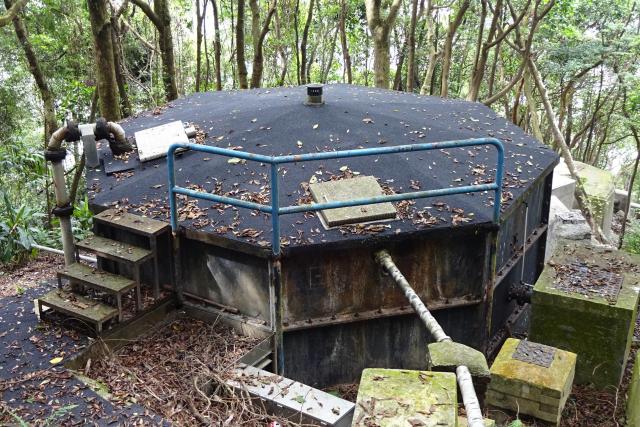 Cast Iron Water Tank below Barker Road