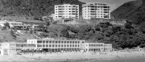 1950s Repulse Bay Beachfront