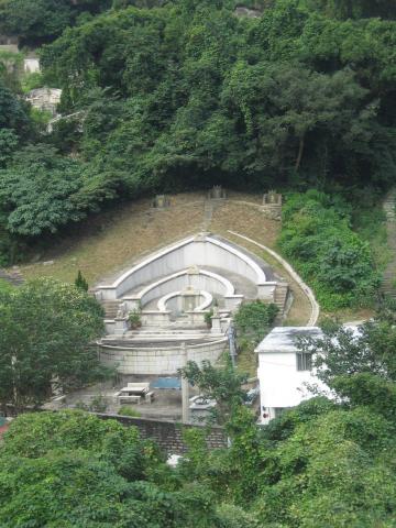 Grave in Chiu Yuen Cemetery