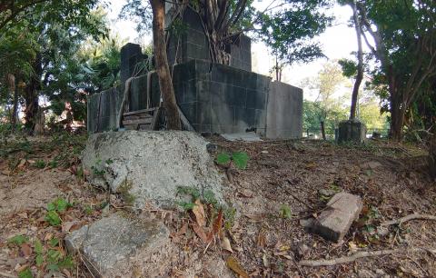 Hong Kong Observatory Signal Tower - Southwest view