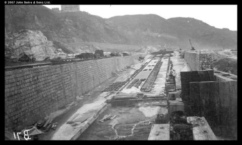 Building a slip at Taikoo Dockyard