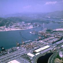 The Kwai Chung Container Terminal = 葵涌貨櫃碼頭 1981