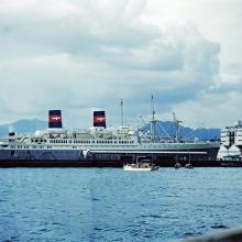 1962 American President Liner - Kowloon Wharf
