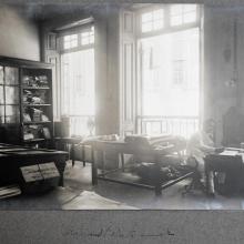 Holland China Trading Company: Hong Kong office samples room, 1918