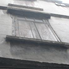 Shuttered side window