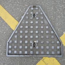 Dudley Dowell Inspection Cover (Irregular Shape)