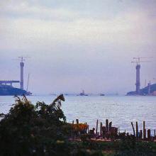 1994 - Tsing Ma Bridge under construction