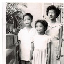 19   Visiting  Mother's Classmate (1955)