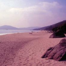 1995 - Cheung Sha beach