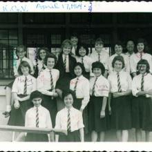 1964 HK 5A girls.jpg