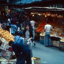 Central, street market off Queens Road