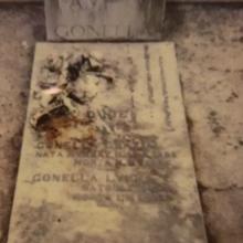Gonella Grave where Grace Thereze Murray is buried and Luigi..jpg