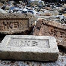 "HKB" bricks