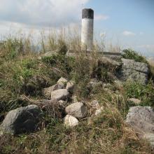 Stone Beacon ruins at Tin Ha Shan summit, Clear Water Bay Rd
