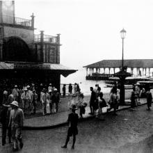 Star Ferry Pier, Central  - 1937