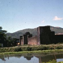 Kam Tin walled village